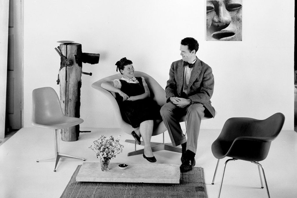 Charles Eames va Ray Eames la ai 4